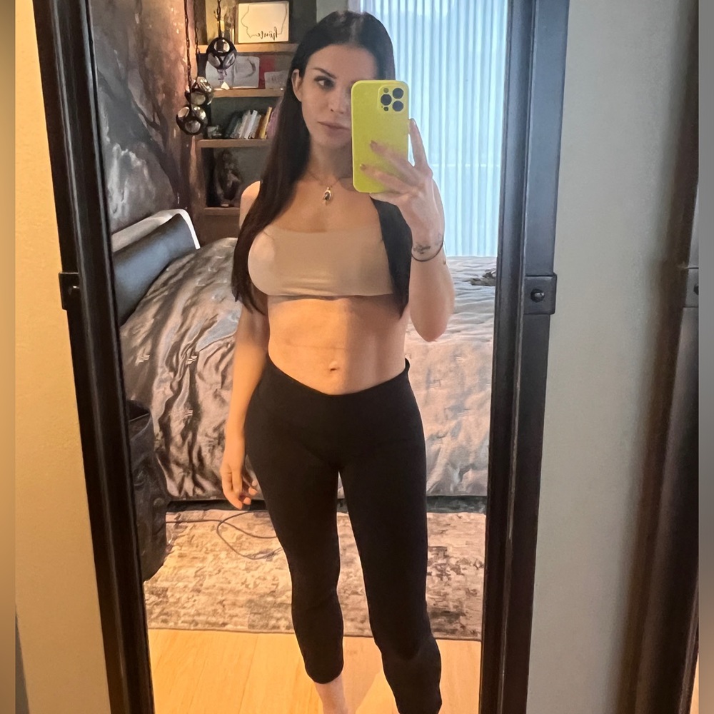 LULULEMON cropped leggings 🖤